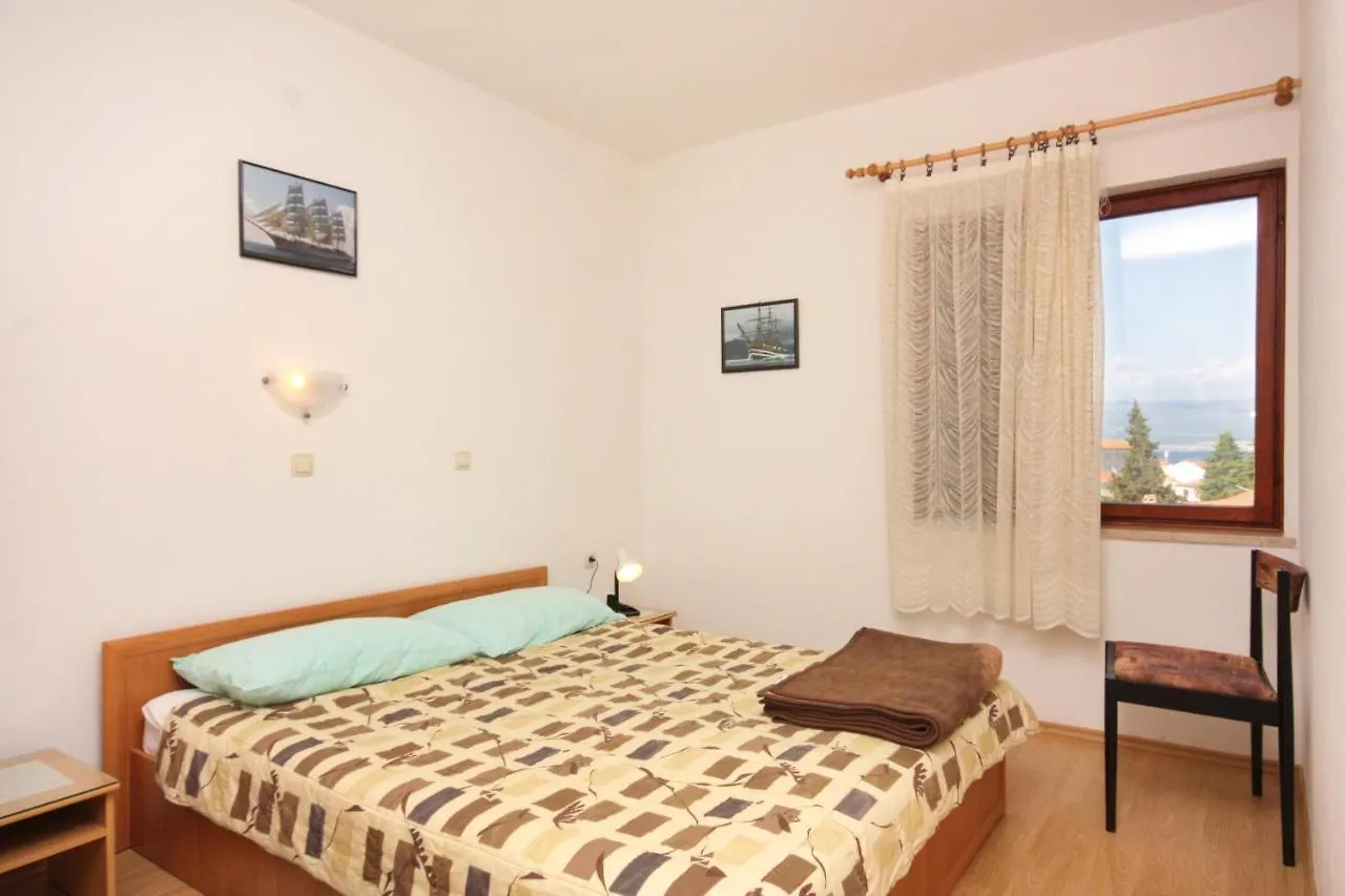 Double Room Vrbnik 5301B Κροατία